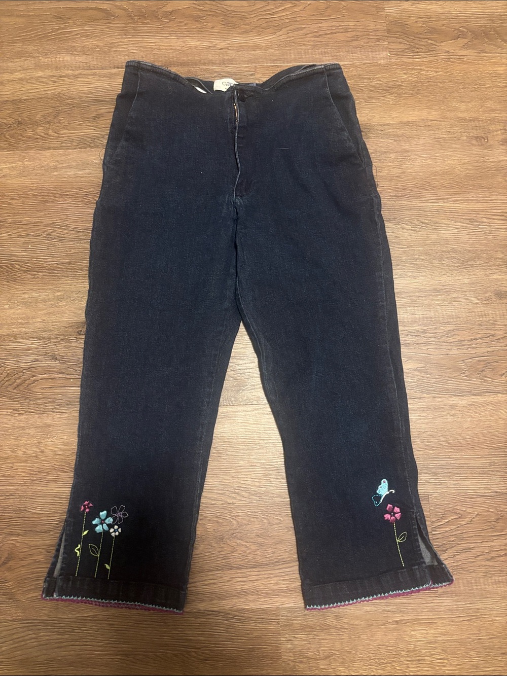 vintage gap capris with floral embroidery